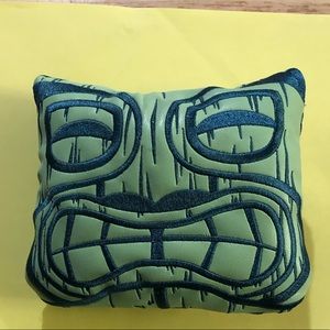 Taylormade big kahuna vaulted putter headcover